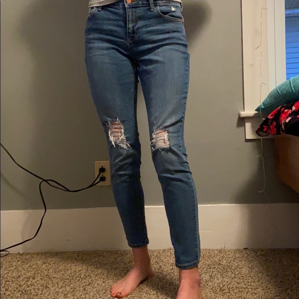 Dark wash skinny jeans